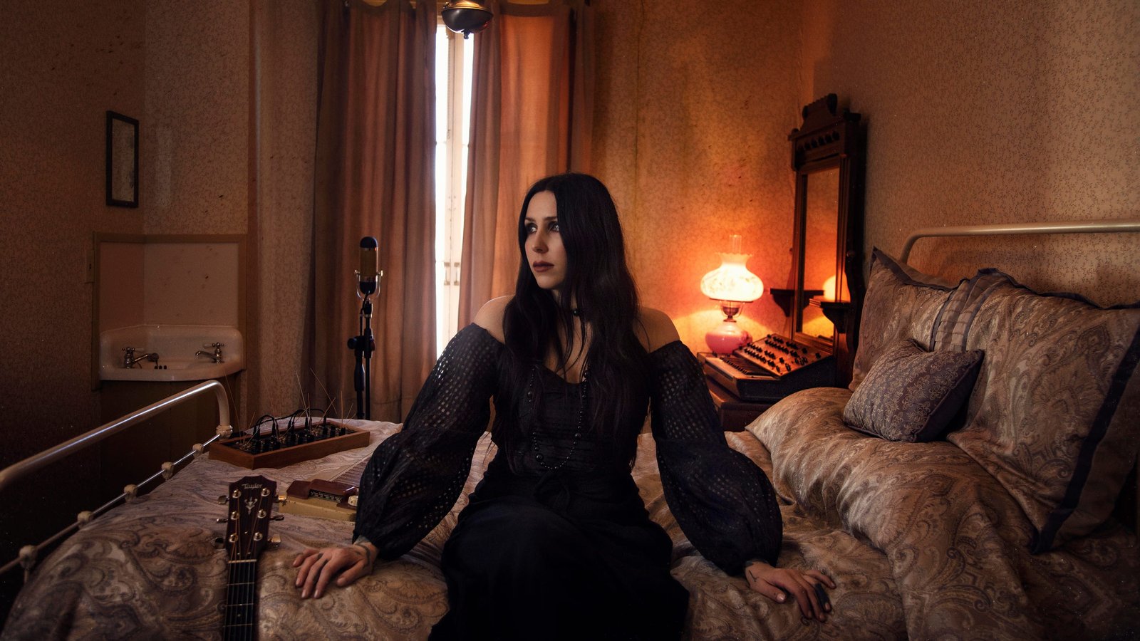 Chelsea Wolfe – “Birth of Violence”