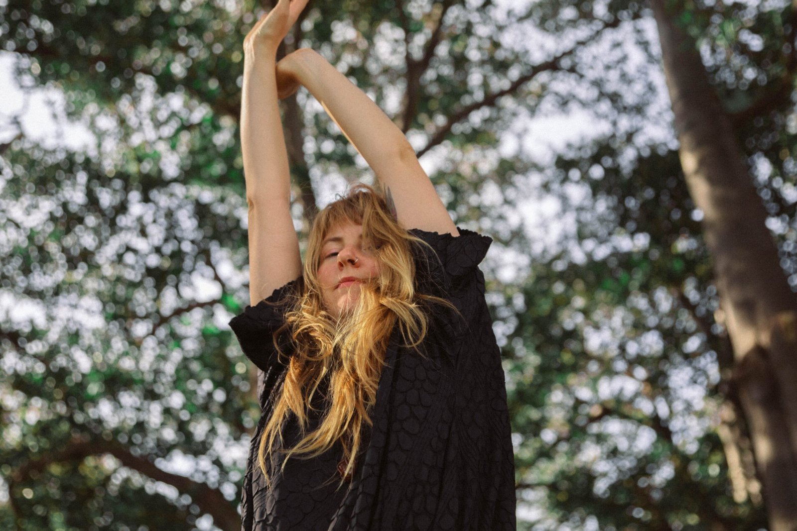 Bonniesongs Has the “Strangest Feeling” on Her Latest Single
