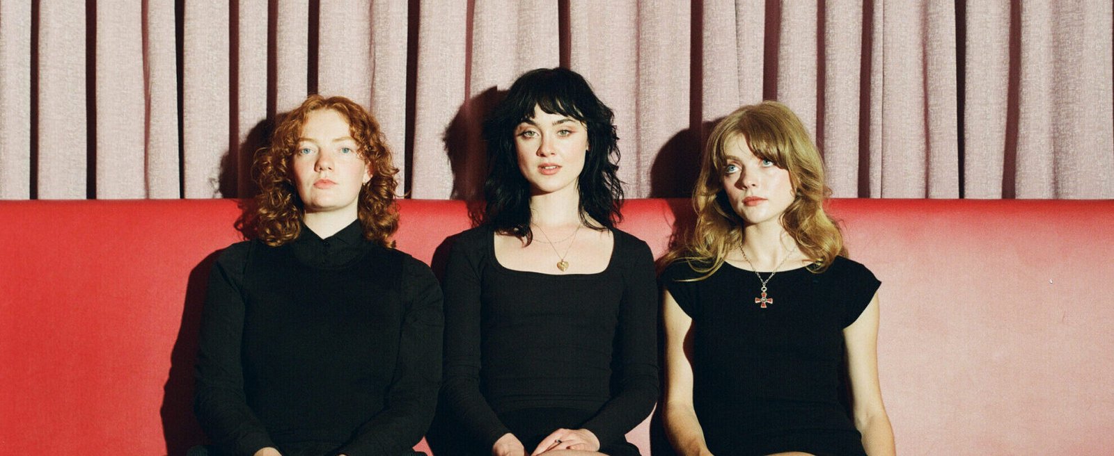 Folk Bitch Trio – “Now Would Be A Good Time”