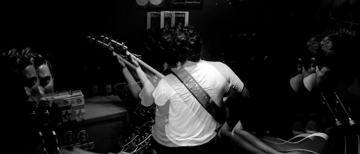 A live image taken at a Youth Novel concert.