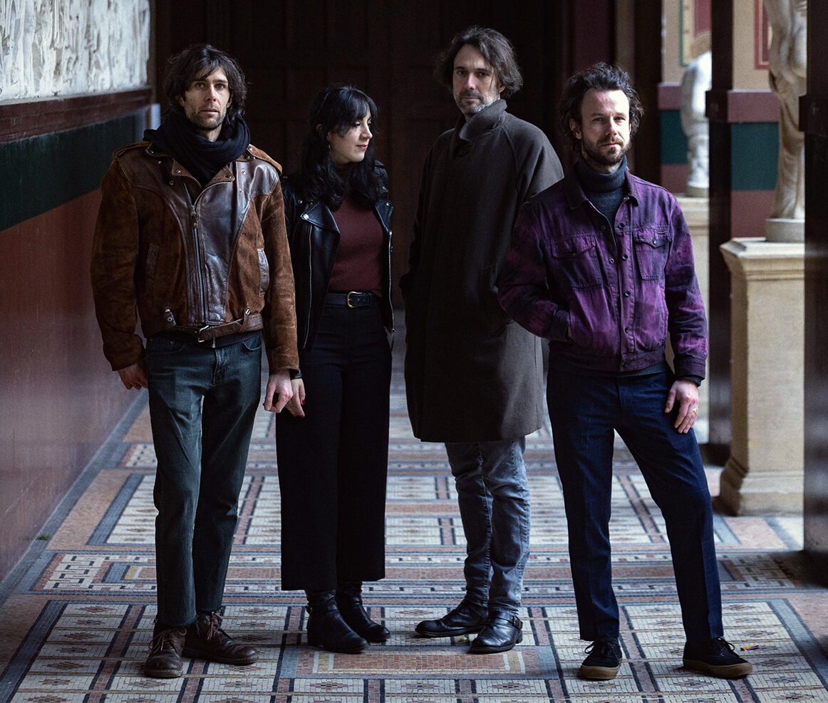 Bank Myna Unveils an Exquisite and Cathartic Live Session